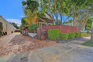 324 Riviera Isle Dr, Fort Lauderdale, FL 33301 - MLS#F10496764