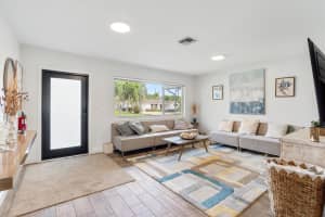 2240 NE 37th St, Lighthouse Point, FL 33064 - MLS#F10496786