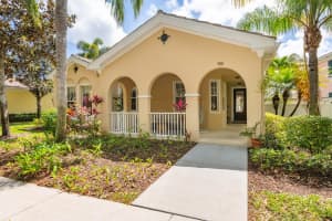 118 Florence Dr, Jupiter, FL 33458 Sold 05/02/25