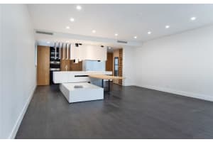 26 SE 10th Ave, Fort Lauderdale, FL 33301 - MLS#F10496874