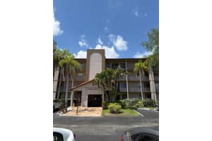 1300 SW 124th Ter 410, Pembroke Pines, FL 33027 Sold 07/17/25