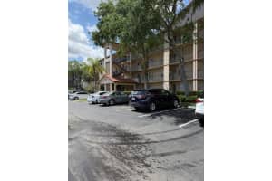 1300 SW 124th Ter 410, Pembroke Pines, FL 33027 Sold 07/17/25