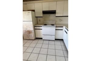 1300 SW 124th Ter 410, Pembroke Pines, FL 33027 Sold 07/17/25