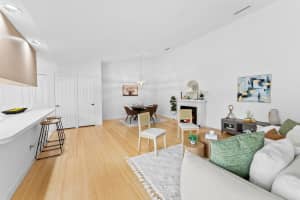 9140 Sun Terrace Cir D, Palm Beach Gardens, FL 33403 Sold 05/19/25