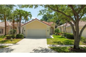 4774 Valencia Dr, Delray Beach, FL 33445 Sold 05/15/25