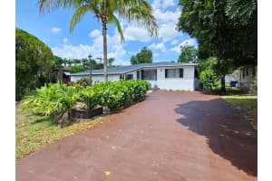 6537 Mayo St, Hollywood, FL 33023 Sold 05/23/25