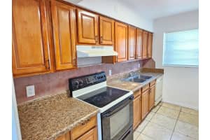 6537 Mayo St, Hollywood, FL 33023 Sold 05/23/25