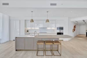 525 N Fort Lauderdale Beach Blvd 1904, Fort Lauderdale, FL 33304 Sold 12/30/25