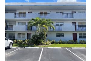 8405 Nw 61st Street D-109, Tamarac, Fl 33321, Tamarac