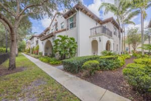 8276 Cascada Isles Dr 1, Cooper City, FL 33024 Sold 05/12/25