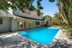 232 River Walk Dr, Melbourne Beach, FL 32951 - MLS#F10497077