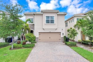 1665 Trailhead Ter, Hollywood, FL 33021 Sold 09/15/25