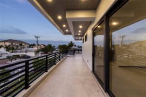 3320 NE 17th St, Fort Lauderdale, FL 33305 Sold 07/09/25