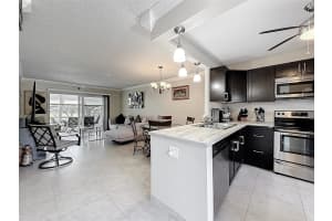 4700 NW 35th St 413, Lauderdale Lakes, FL 33319 Sold 08/19/25
