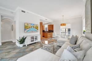 550 NE 7th Ave 2, Fort Lauderdale, FL 33301 Sold 05/22/25