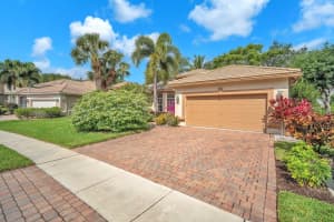 6585 Murano Way, Lake Worth, FL 33467 - MLS#F10497177