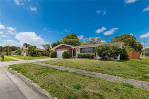 7965 NW 9th St, Margate, FL 33063 Sold 08/07/25