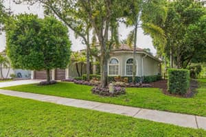 9192 Oak Alley Dr, Wellington, FL 33467 Sold 05/16/25