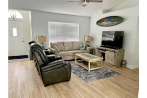 326 Sw Covington Rd, Port Saint Lucie