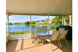 10831 SW 11th Mnr, Davie, FL 33324 Sold 07/10/25