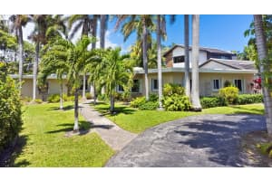 1243 Pierce St, Hollywood, FL 33019 Sold 09/22/25