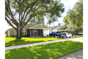 1630 SW 129th Way, Davie, FL 33325 Sold 06/16/25