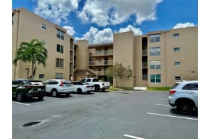 9440 Tangerine Pl 107, Davie, FL 33324 Sold 06/05/25