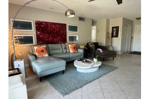 14 NE Ave 410, Hallandale Beach, FL 33009 - MLS#F10497356