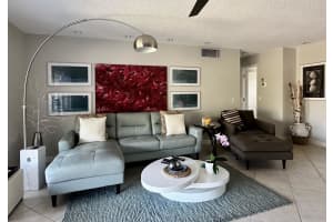 14 NE Ave 410, Hallandale Beach, FL 33009 - MLS#F10497356