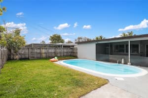 7737 Embassy Blvd, Miramar, FL 33023 Sold 07/01/25
