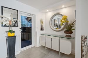 401 N Riverside Dr 102, Pompano Beach, FL 33062 Sold 10/14/25