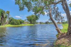 68 Via De Casas Norte 68, Boynton Beach, FL 33426 Sold 07/15/25