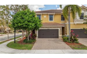 8448 Lakeview Trl, Parkland, FL 33076 Sold 05/12/25