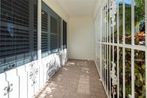 304 N 31st Ct, Hollywood, FL 33021 Sold 06/04/25