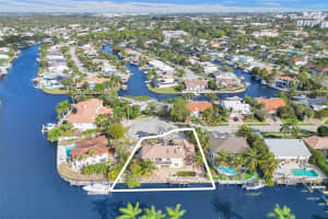 580 SW 15th St, Boca Raton, FL 33432 Sold 05/05/25