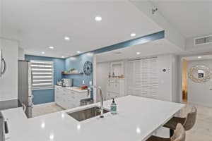 4015 W Palm Aire Dr 305, Pompano Beach, FL 33069 Sold 07/16/25