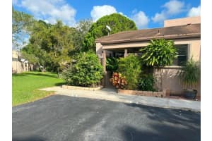 1321 NW 123rd Ave, Pembroke Pines, FL 33026 Sold 06/04/25