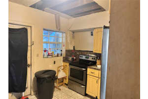 1325 NW 113th Ter, Miami, FL 33167 Sold 05/01/25
