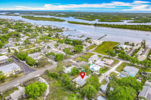 110 Riverside Ter, Edgewater, FL 32141 - MLS#F10497566