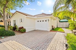 1630 Sweetbay Way, Hollywood, FL 33019 - MLS#F10497583