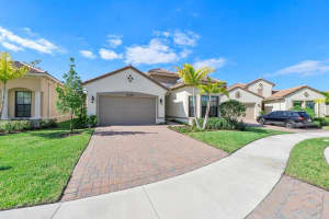 11990 Leon Cir S, Pompano Beach, FL 33076 Sold 08/20/25
