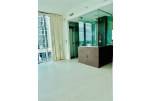 1040 Biscayne Blvd 1406, Miami, FL 33132 - MLS#F10497602