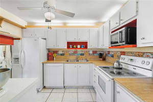 2360 SW 70th Ter 34, Fort Lauderdale, FL 33317 Sold 10/10/25