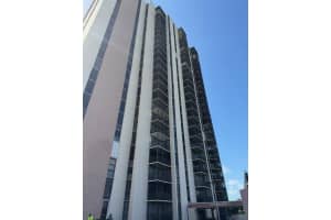 20335 W Country Club Dr 2607, Aventura, FL 33180 Sold 08/15/25
