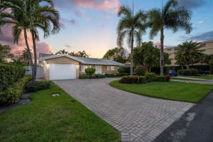 949 NE 24th Ave, Pompano Beach, FL 33062 Sold 07/07/25