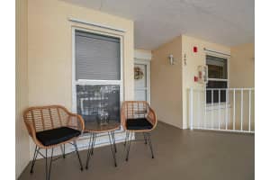 655 W Lake Jasmine Cir, Vero Beach, FL 32962 Sold 07/10/25