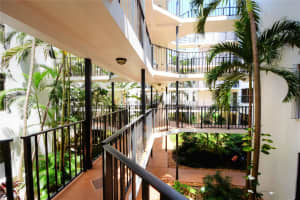 3350 NE 192nd St B2B, Miami, FL 33180 - MLS#F10497818