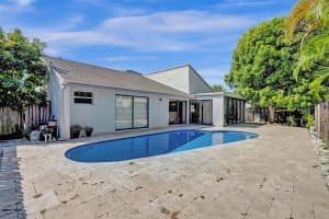 7471 NW 35th Ct, Lauderhill, FL 33319 Sold 08/14/25