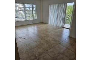 4172 Inverrary Dr 512, Lauderhill, FL 33319 Sold 06/17/25