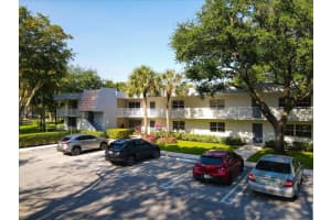 4261 W Palm Aire Dr 107, Pompano Beach, FL 33069 Sold 10/01/25